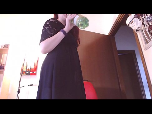 ❤️ Ein unterwürfiger Sklave, der schmutzige und üppige Höschen liebt, wird gezwungen zu masturbieren, nachdem er dieses Video gesehen hat! Fucking bei uns de.sexogolic-info.ru ❌️❤